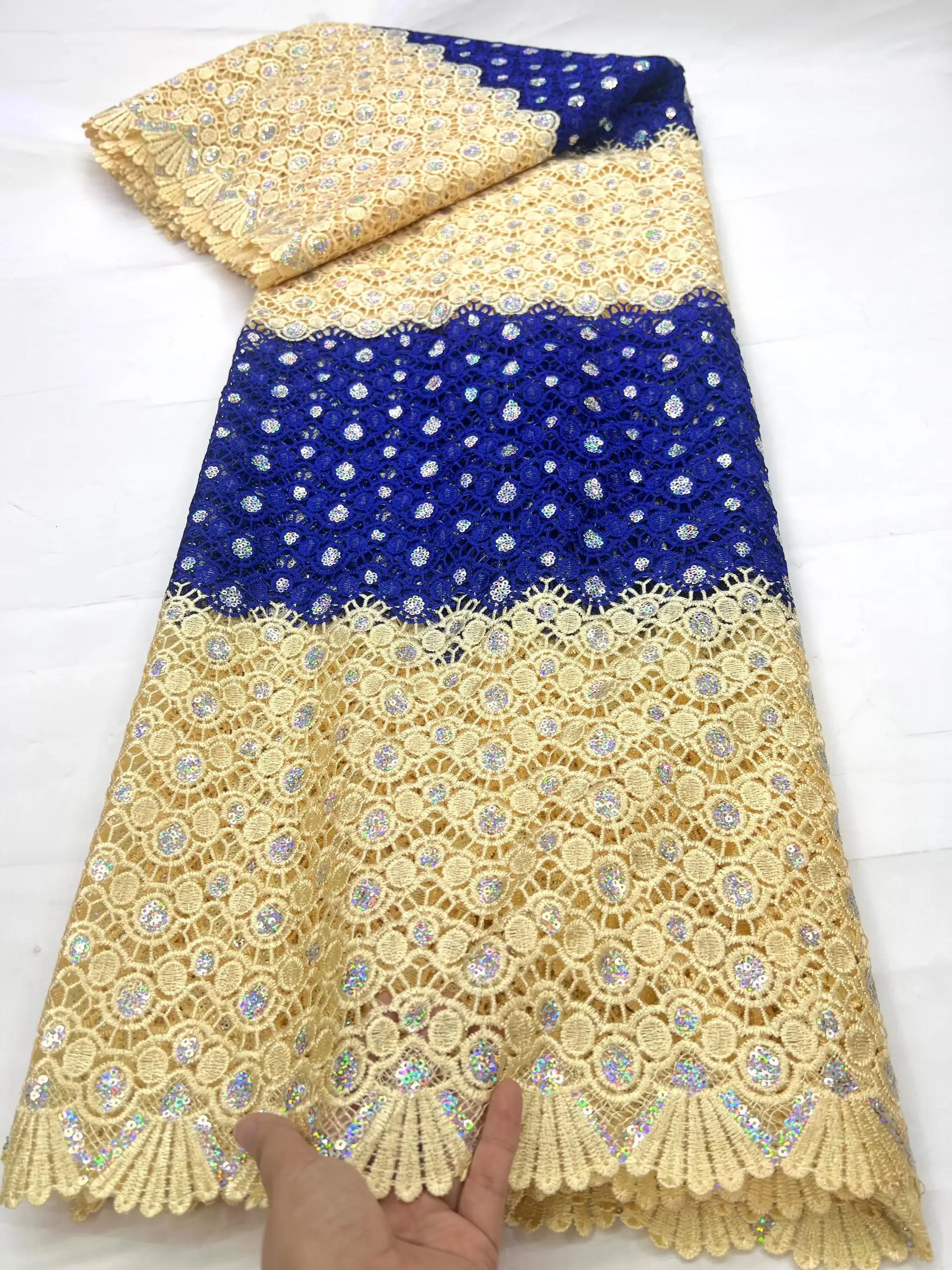 nuovo-stile-tessuto-in-pizzo-solubile-in-acqua-giallo-blu-2026-tessuto-in-pizzo-guipure-africano-di-alta-qualita-per-abiti-da-donna