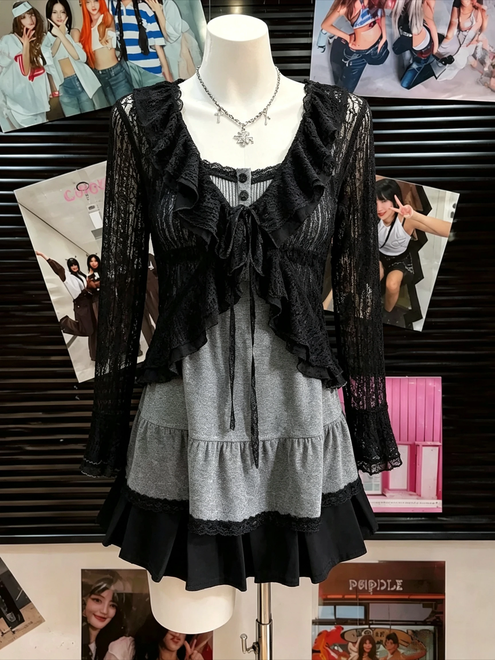Y2K Subkultur Damen 3-Teiliges Set Harajuku Vintage Kurze Strickjacke Schlanke Weste Gothischer Süßer Minirock Urlaubs-Party-Set