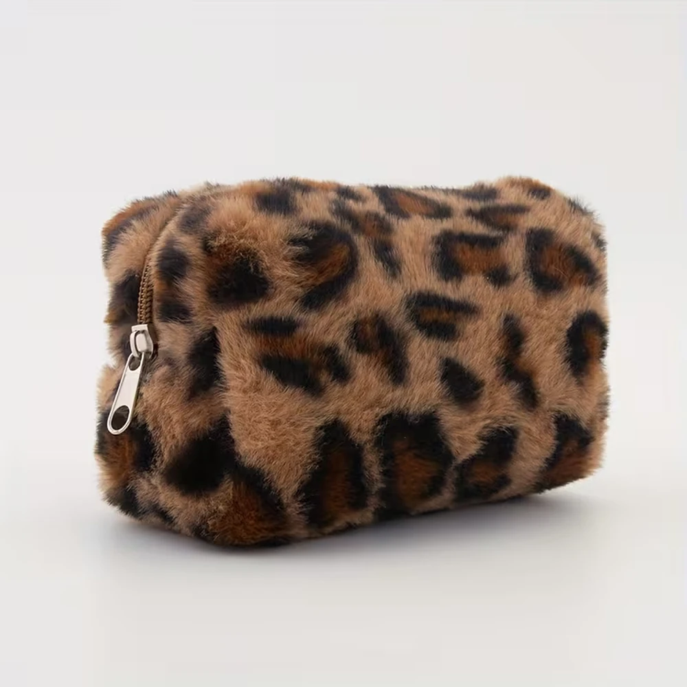 1 großes Federmäppchen und Kosmetiktasche aus Wildleder mit Leopardenmuster, Unisex-Reise-Make-up-Tasche, Leopardenmuster, weiches Wildlederfutter, geeignet für den Collegealltag und den täglichen