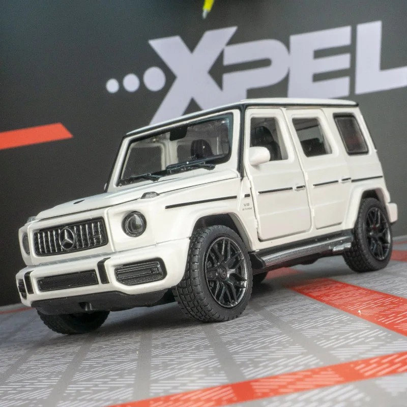 Rastar 1:32 Mercedes AMG G63 Legierung Geländewagen Modellauto Ornamente zurückziehen Spielzeugauto reiche Details feine Verarbeitung