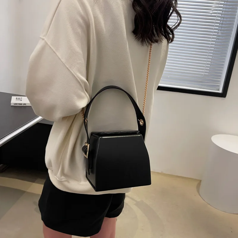 Fashion Leather Small Shoulder Crossbody Bag Women\'s Square Box Handbag 2023 Daily Commute Bag Luxury Party Wedding Clutch Purse