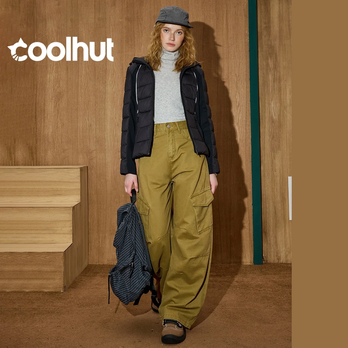 2025年冬 レディース 90%ダウン フード付きパーカー スリムフィット ウエストシェイプ パファージャケット 軽量 キルティングジャケット パネルデザイン テーラードコート