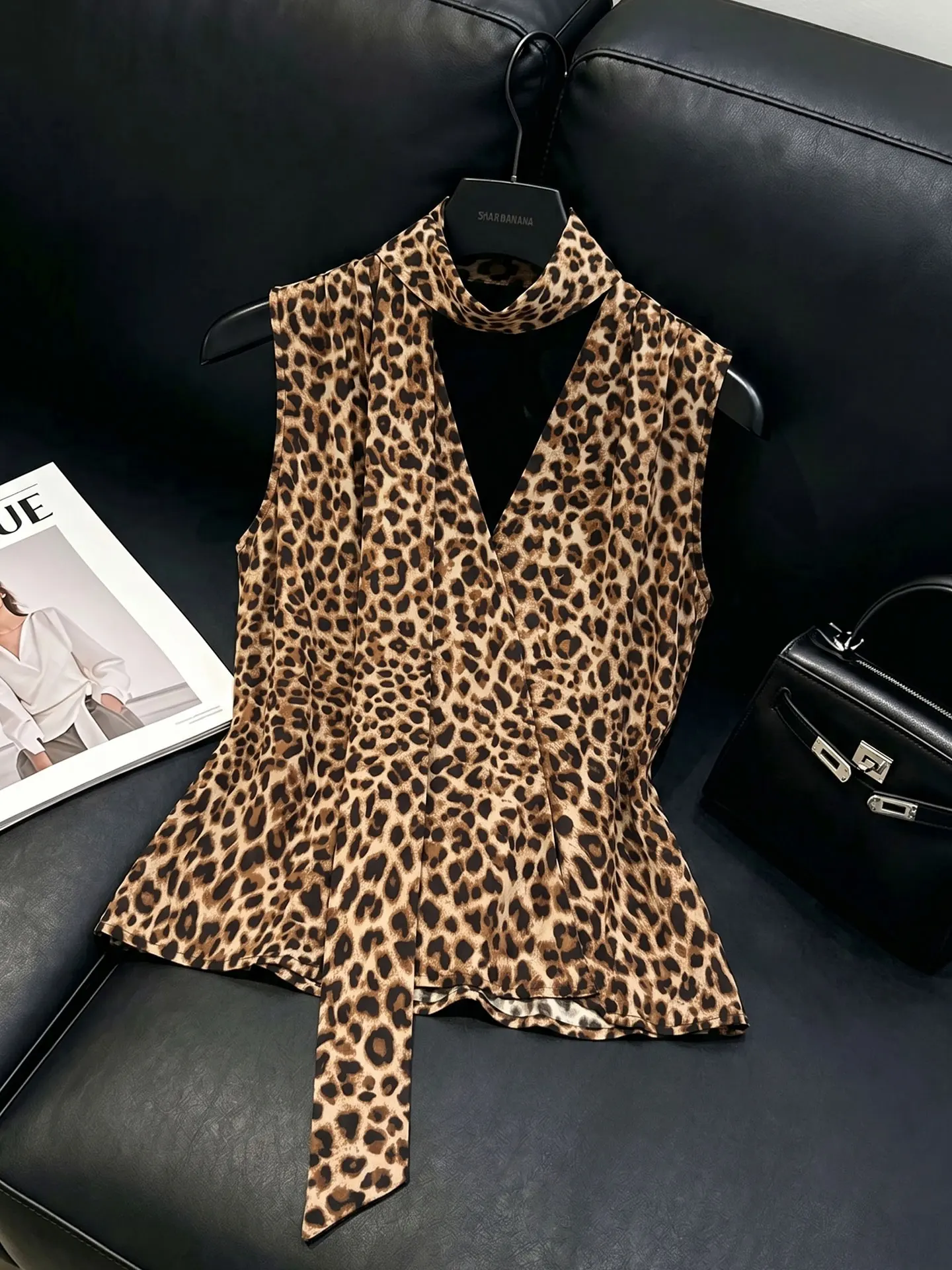

American Style Leopard Print V-Neck Sleeveless Vest Loose Fashionable Summer Base Layer Shirt Women's Top Comfortable Silk