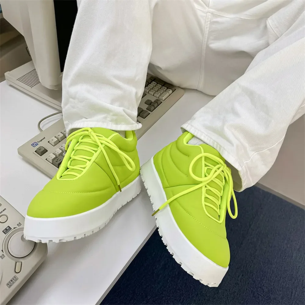 Men Sneakers New Men\'s Bread Shoes Trendy Sports Versatile Casual Board Shoes Men Sports Shoes