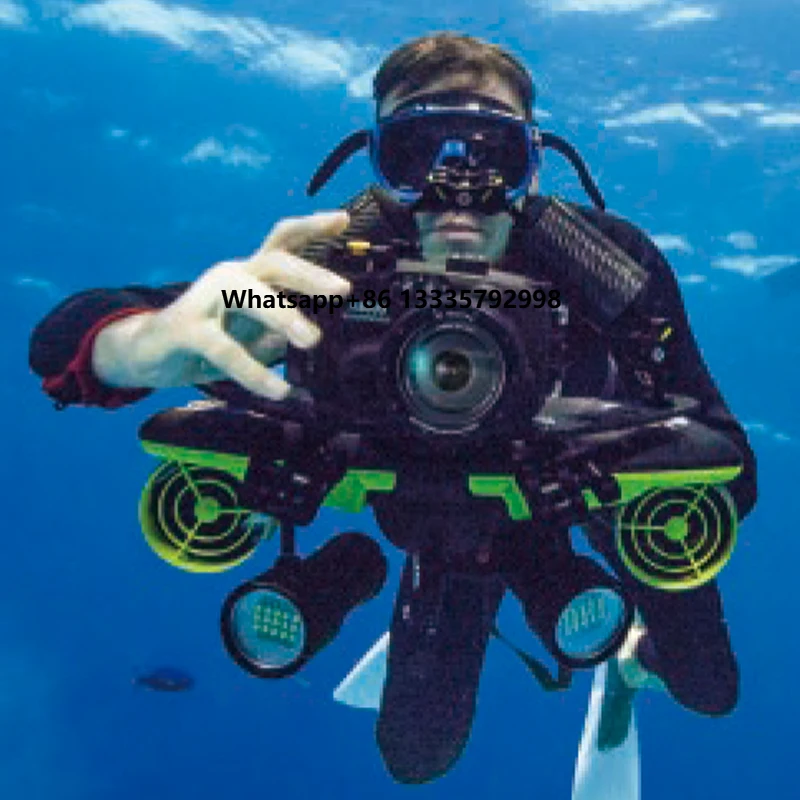 

Positive Buoyancy 40m Sea Scooter OLED Screen Display Sea Scooter Supports One-handed Operation Adult Diving Propulsion Device