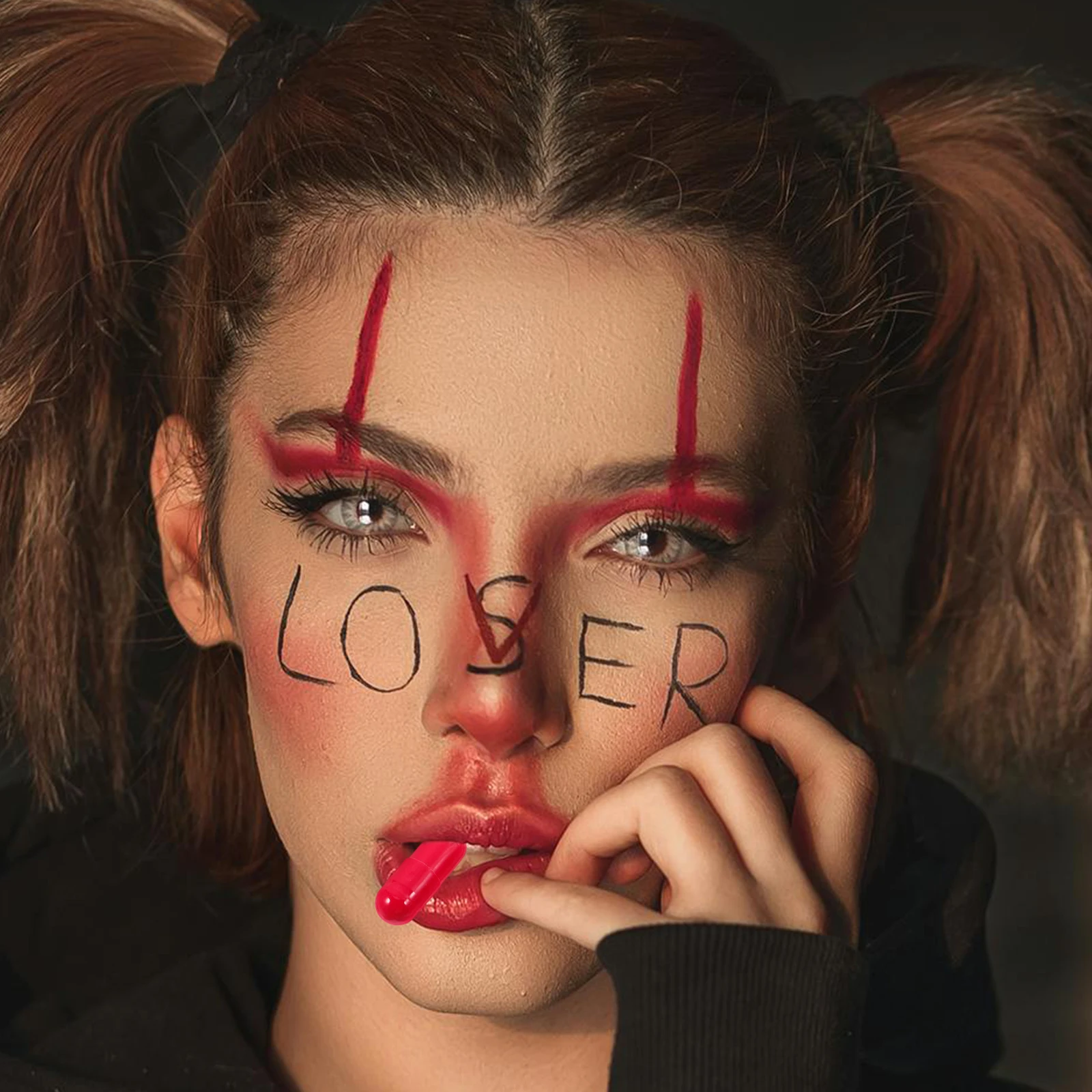 

24pcs Fake Blood Capsules Realistic Halloween Party Props Creative Prank Toys for Cosplay Drama Movie Special Effects Simulated