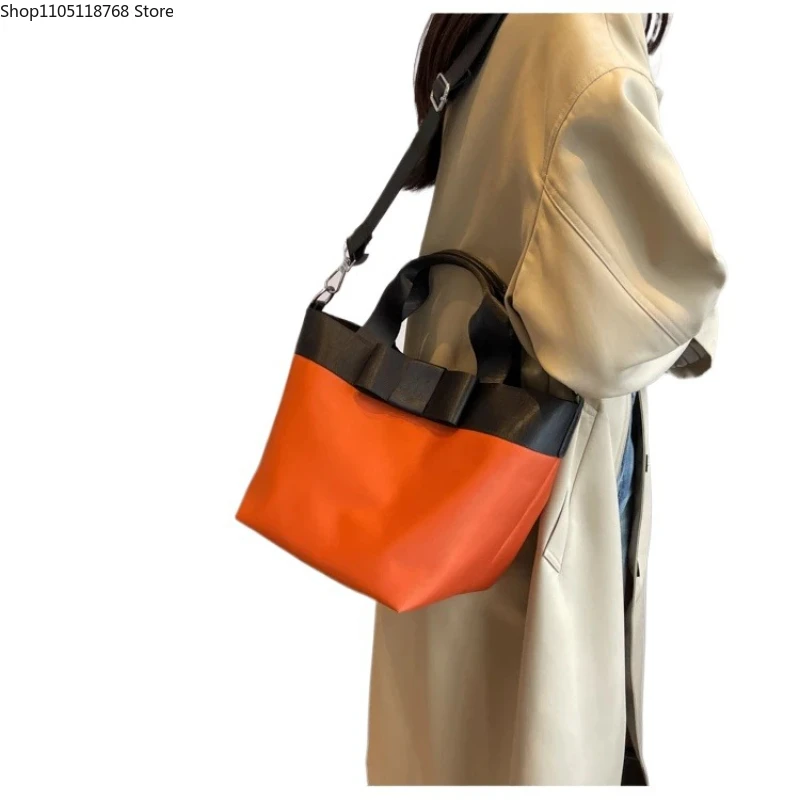 

Women Shoulder Bag Solid Oxford Fabric Zipper Sewing Fashion Trend High Capacity Women's Shoulder Bag