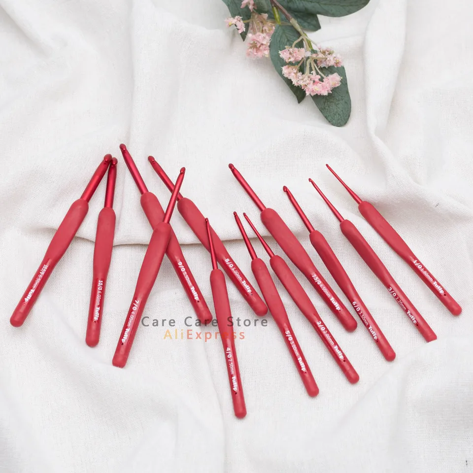 7Pieces Original Tulip Etimo Red Crochet Hooks Set Tulip Crochet