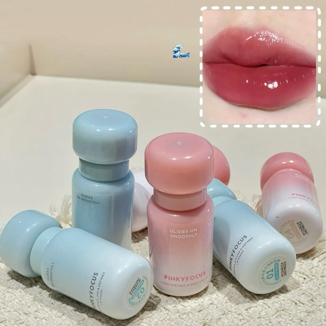 Dewy Mirror Moisturizing Lip Gloss Plumping Vivid Shiny Lip Tint Long-Wear Hydrating Lip Makeup for Women