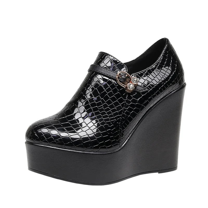 12cm Small Size 33-43 Vintage Deep Mouth Patent Leather Shoes with Fur Women Pumps 2025 Spring High Heels Platform Wedges Shoes