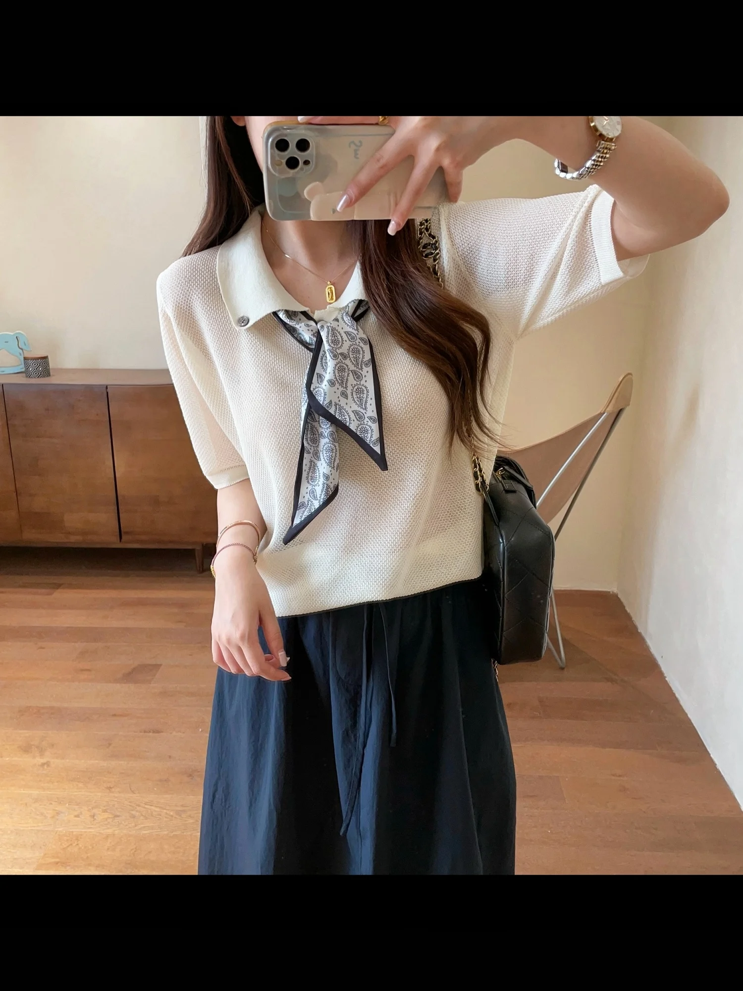 

Футболка WTHEONE Design Sensation из шелка: прохладная, комфортная, приталенная, асимметричная, свободного кроя, для лета и повседневной носки