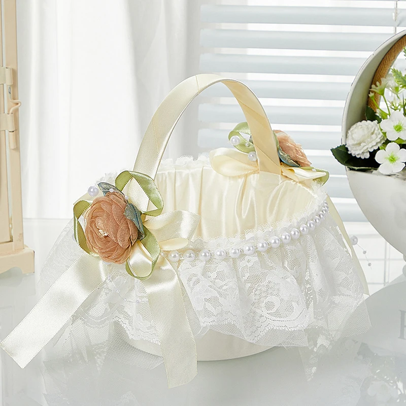 1PC Wedding Flower Boy Bridesmaid Flower Basket Lace Rose Pearl Basket Satin Flower Basket for Wedding Ceremony Church