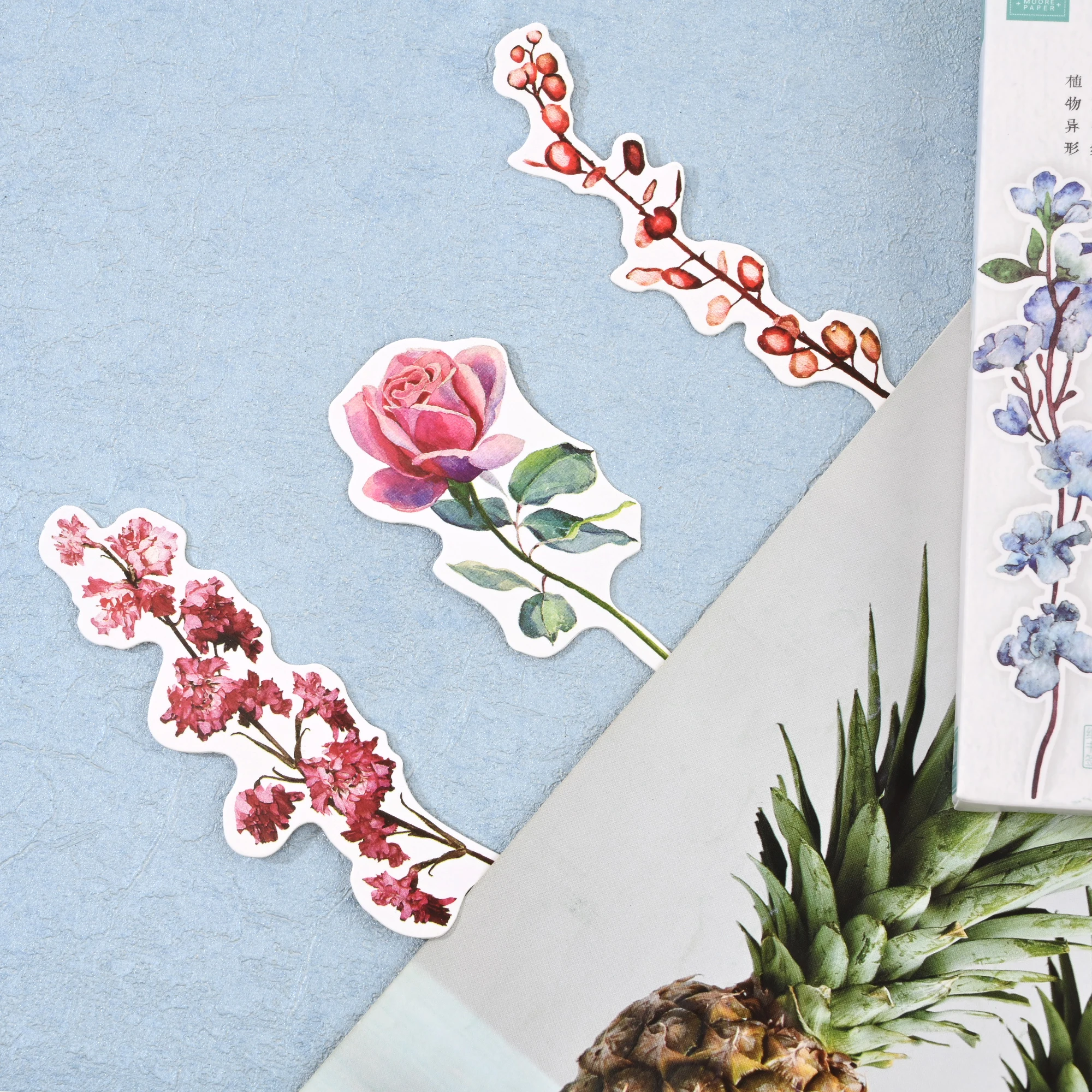 30pcs Irregular Flower Shape Creative Bookmark  Bird Pattern Cartoon Book Holder Read Marker Student Stationery School Supplies