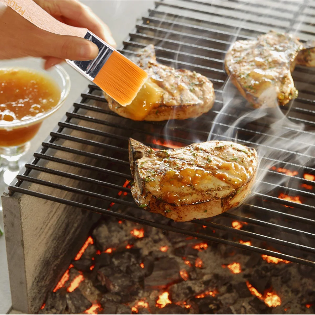 

1Set Durable Nylon Chip Brushes for Bbq Paint Easy Use Smooth Wood Handle Happy Gift Barbecue Chip Touchup