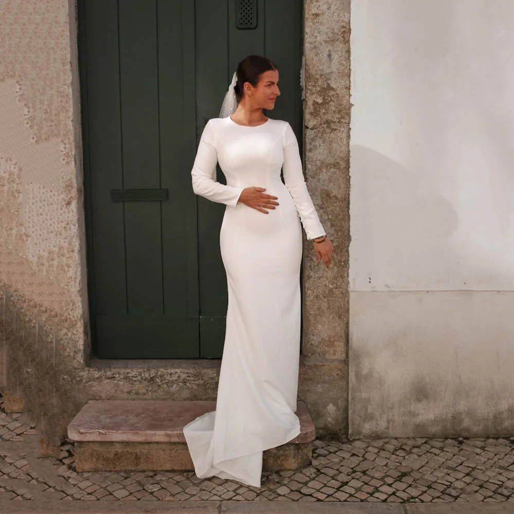 

Modest Mermaid Wedding Dresses For Women Long Sleeve Brides Gown O Neck Backless Simple Coutry Long Bridal Dresses Customized