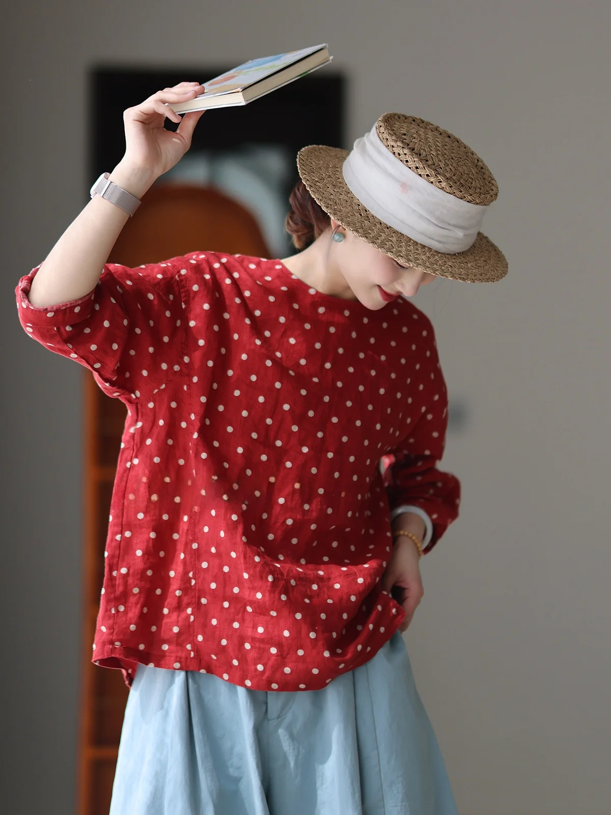 

Moadai Original Spring Summer New Retro Artistic Polka Dot round Neck Linen Shirt Women Forest System Seven Sleeve Top