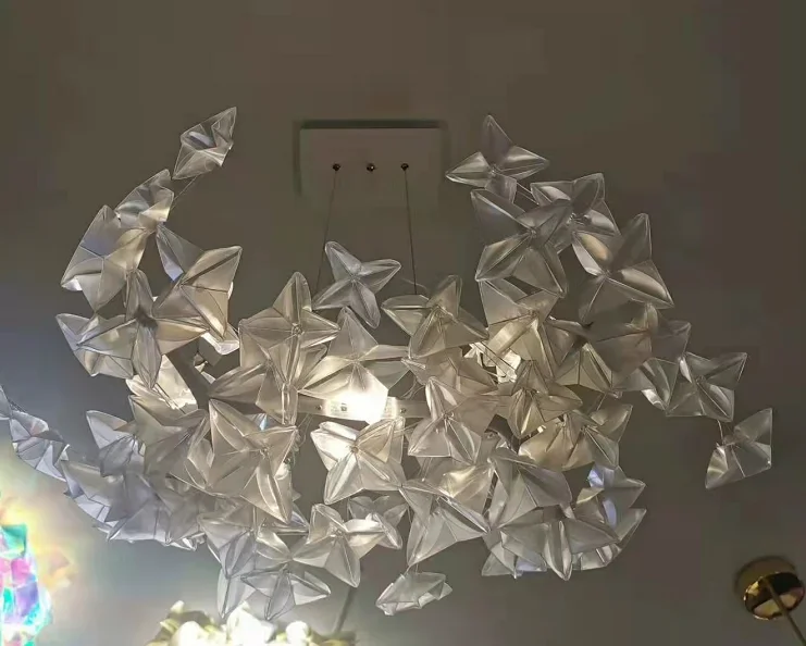 Creative Postmodern LED Chandelier Lighting White