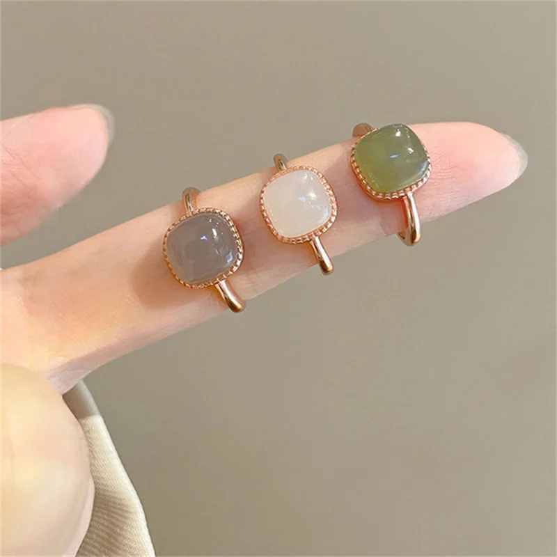 ●Vintage Artificial Jade Square Ring Autumn Winter Chinese Style Crystal Geometric Finger Ring For Women Fashion Jewelry