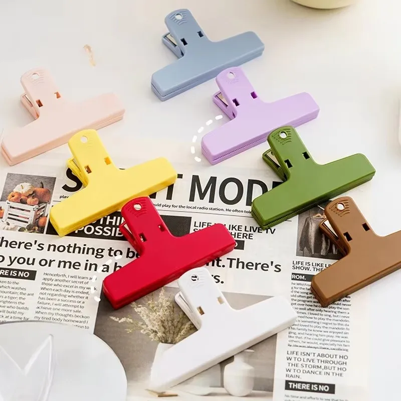 10 Colors Multifunctional Magnetic Clip Rubber Magnet Hanging Hole Stationery Hand Account Office Paper File Photo Memo Clips