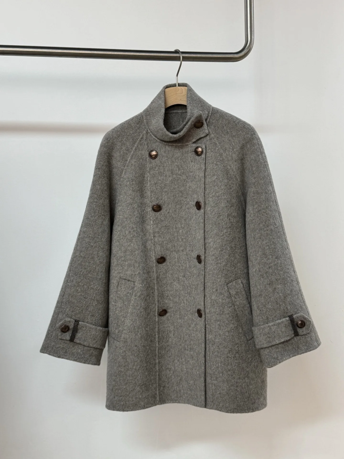 

2025 Autumn And Winter New High Quality Fashion Casual Commuting Leisure Loose Wool Cashmere Coat Women