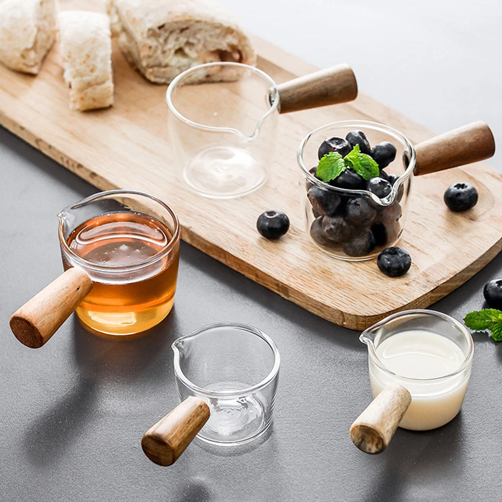 50ml / 100ml Espresso Shot Glass Wooden Handle Single Spout Coffee Measuring Cup Borosilicate Glass for Wine Milk Coffee Tea Jug