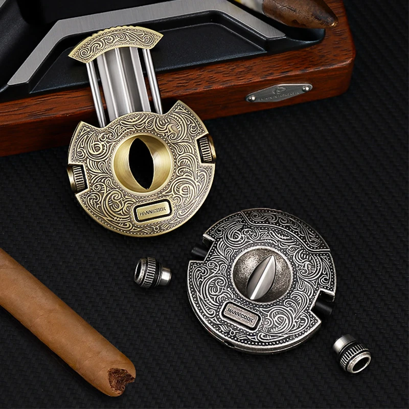 Luxury stainless steel V-cut cigar cutter with double sharp blades