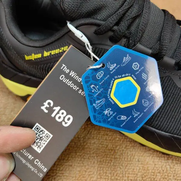 

New 2025 Breathable Running Shoes Outdoor Sneakers for Men and Women Lightweight Shoes for Couples Comfortable Sneakers