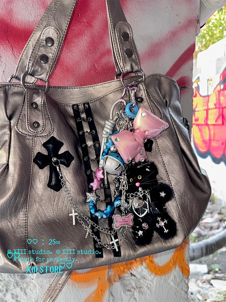 Dophee Original Design Cute Plush Mouse Bell Pendant Subculture Diamonds Bow Cross Chains Key Chain Bag Decoration