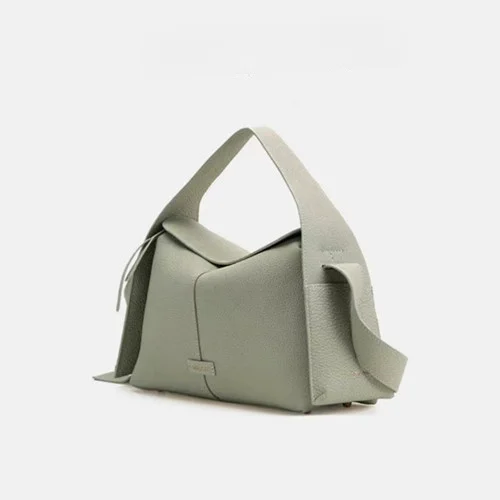 Mountain Down koos männist rippuvate kõrvadega seeria räästakujulised väikesed mitmekülgsed pendelrännakud kaldus risti õlaga käeshoitavad naistele_voghion.com