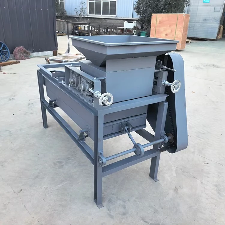 Picture 4: Automatic Palm Kennel Nut Cracker Machine Apricot Kernels Shell Breaking Separating Hazelnut Sheller Separator Motor Core