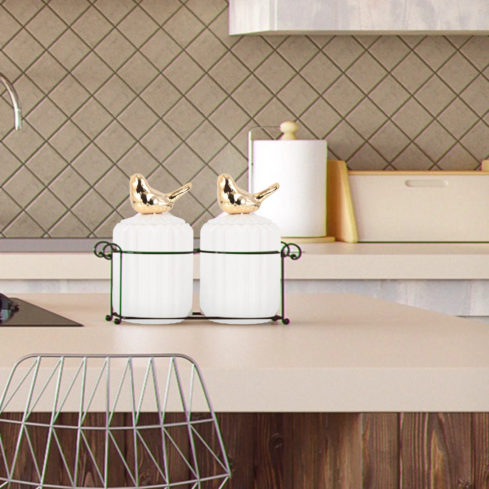 

1Pcs Kitchen Food Storage Jar Transparent Sealing Glass Jar with Creative Bird Shape Cap Ideal for Snacks and Dry Goods Storage