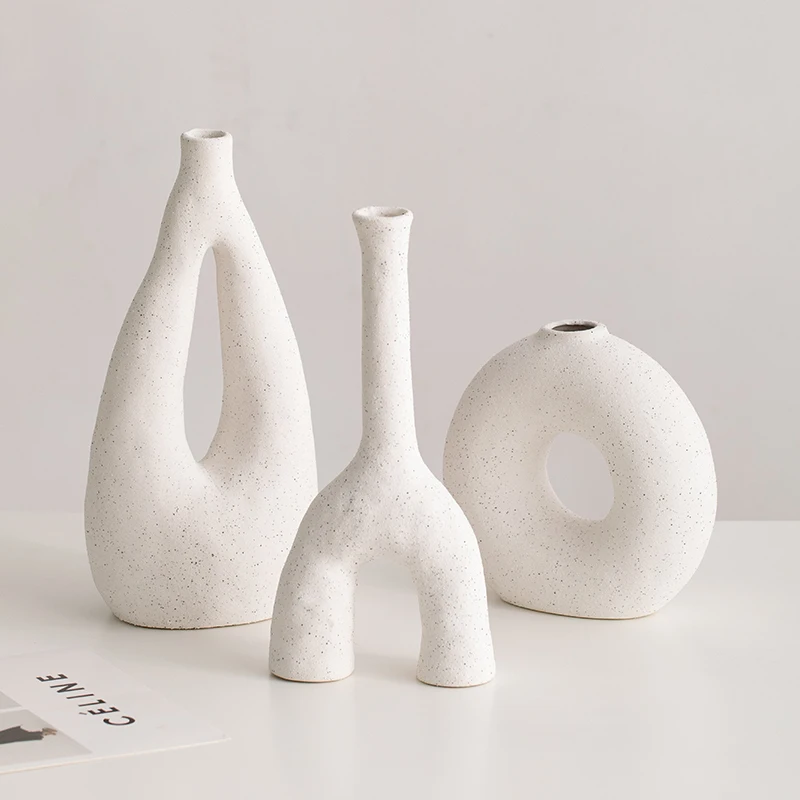

Ceramic vase - Ins Nordic white dried flowers - Fresh flowers for arrangement - Modern and simple flowerware