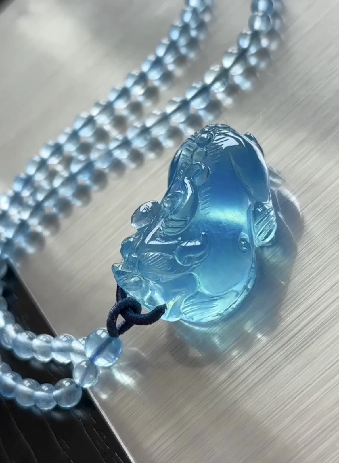 

Natural Blue Aquamarine Pendant Pi Xiu Blue Aquamarine Brazil 36x21mm Women Fashion Jewelry AAAAAA