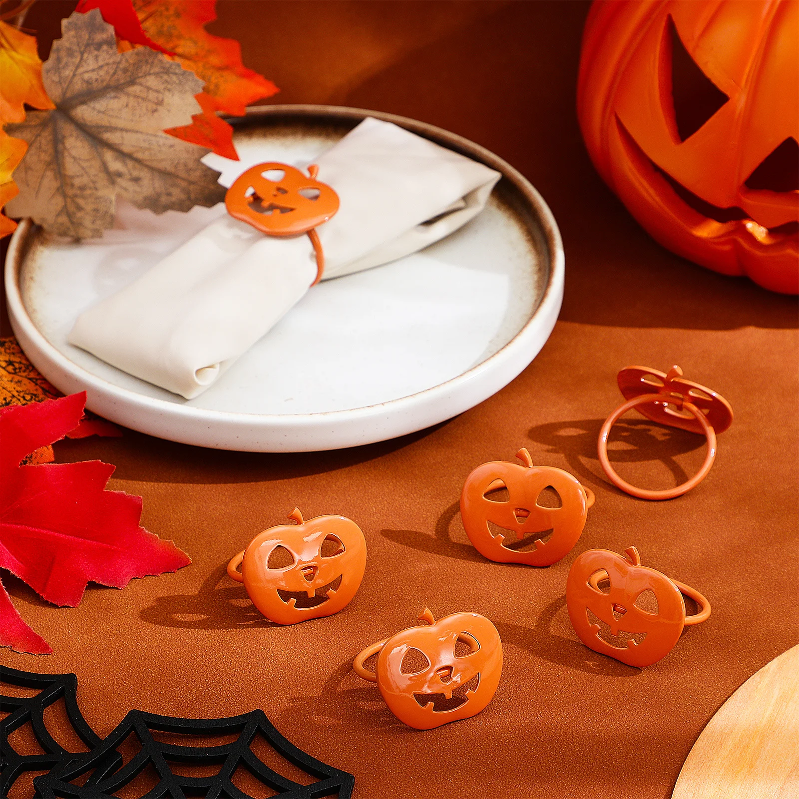 

12Pcs Pumpkin Napkin Holders Bright Alloy Napkin Rings Decorative Table Setting Halloween Party Dining Ornament
