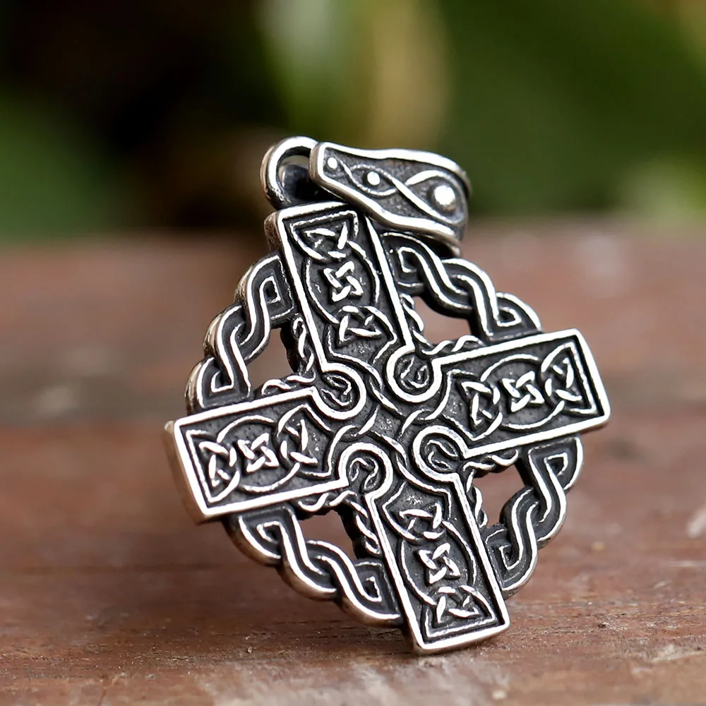2023 New Creative stainless steel Design Viking Celtic Knot Pendant Necklace cross Amulet Jewelry for Gift free shipping