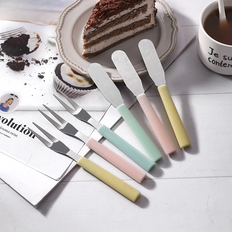 6PCS Fruit fork stainless steel moon cake knife and fork macaroon color fruit knife fork set dessert cake spread sauce knife.