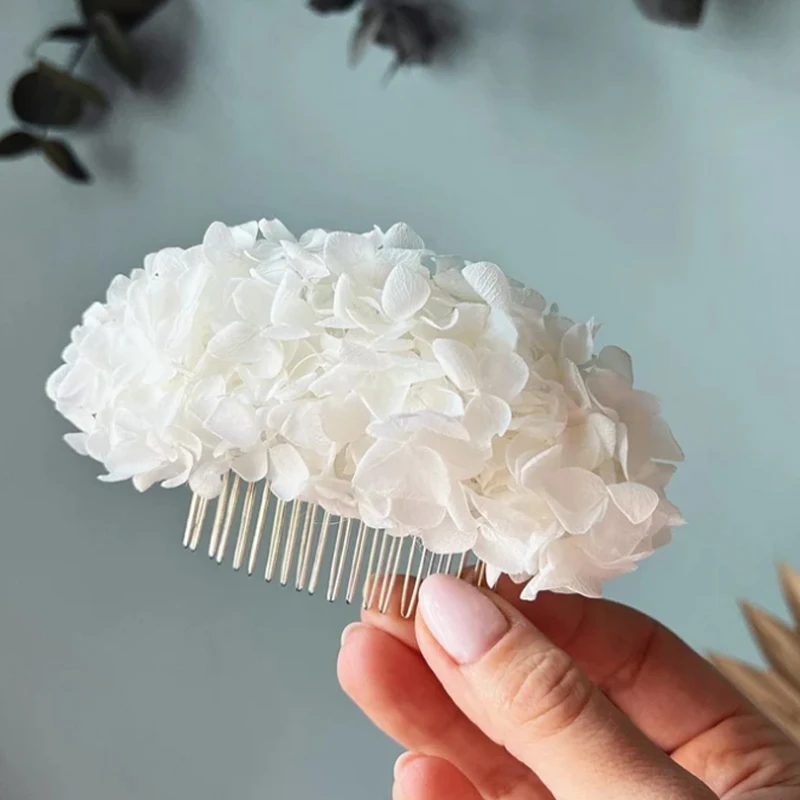 Boho style dry flower hair piece, white and ivory, floral headpiece, for wedding, romantic, summer