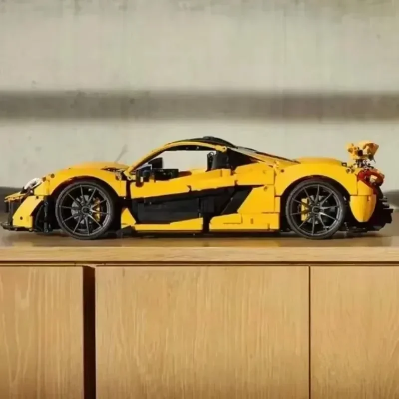 3893-teiliges P1-Sportwagen-Bausatz – kompatible 42172-Technik-Modellblöcke, MOC Hypercar-Spielzeug,