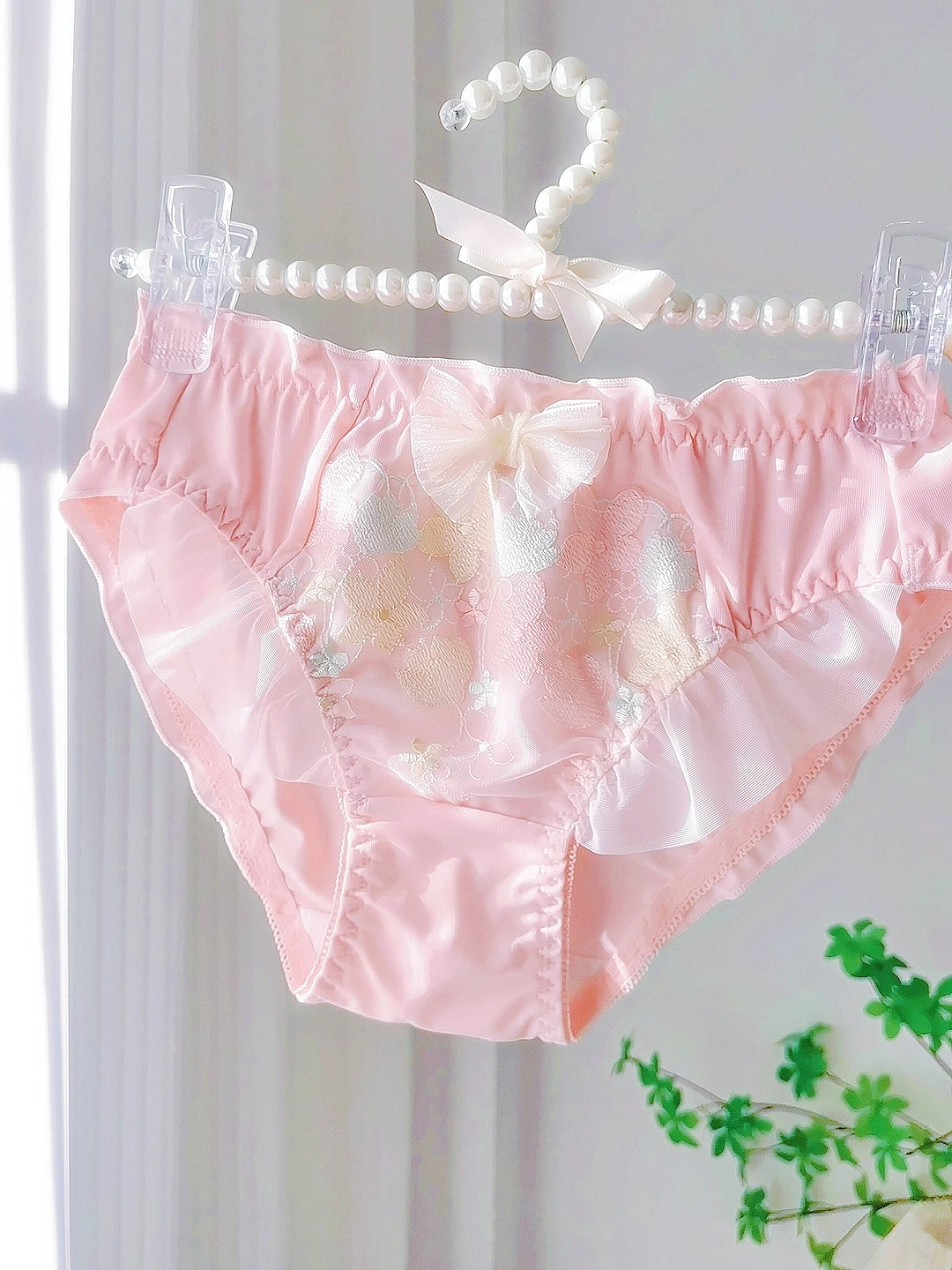 

Свежая вышитая японская принцесса Лолита, милое милое нижнее белье с низкой талией для девочек, молочный шелк, чистое желание, треугольные брюки с кружевными краями
