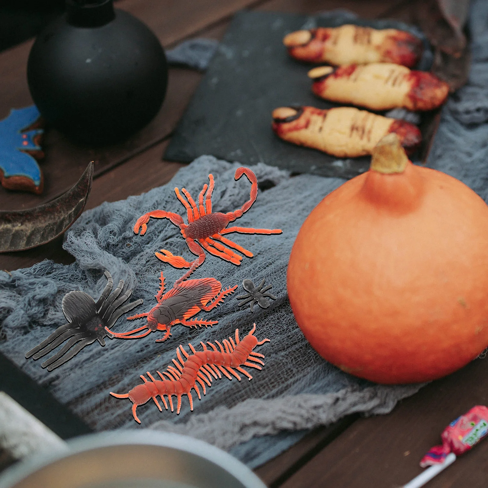 50 قطعة من الحشرات البلاستيكية المتينة لعيد كذبة أبريل المزح أبو بريص لعبة المزحة لعبة الهالوين المزحة محاكاة أبو بريص