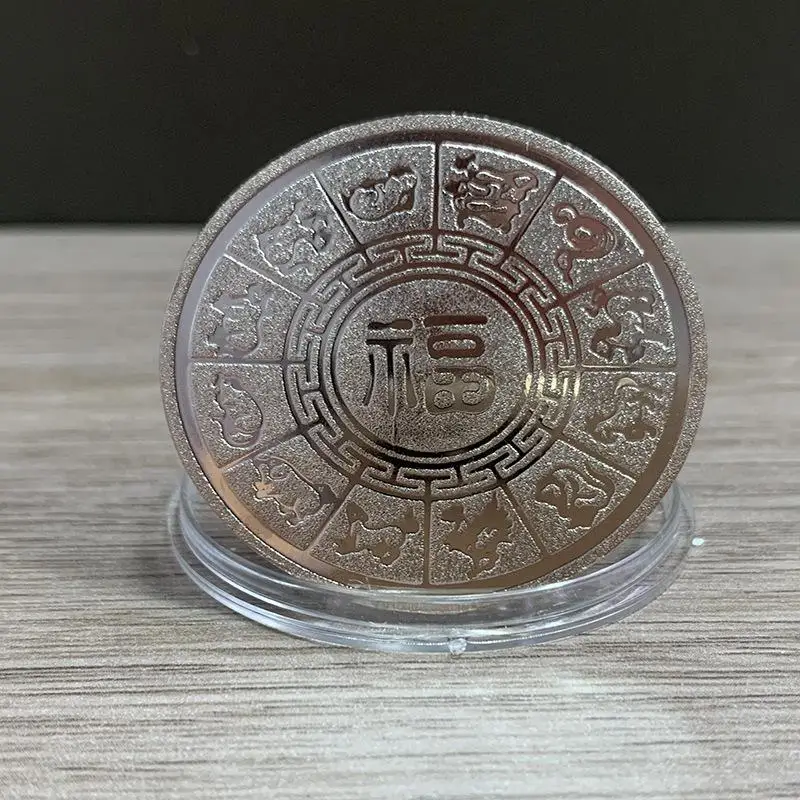 Decorazione della moneta 2026 Medaglia commemorativa colorata cavallo zodiacale Anno del cavallo Compleanno Piccolo regalo Artigianato in metallo