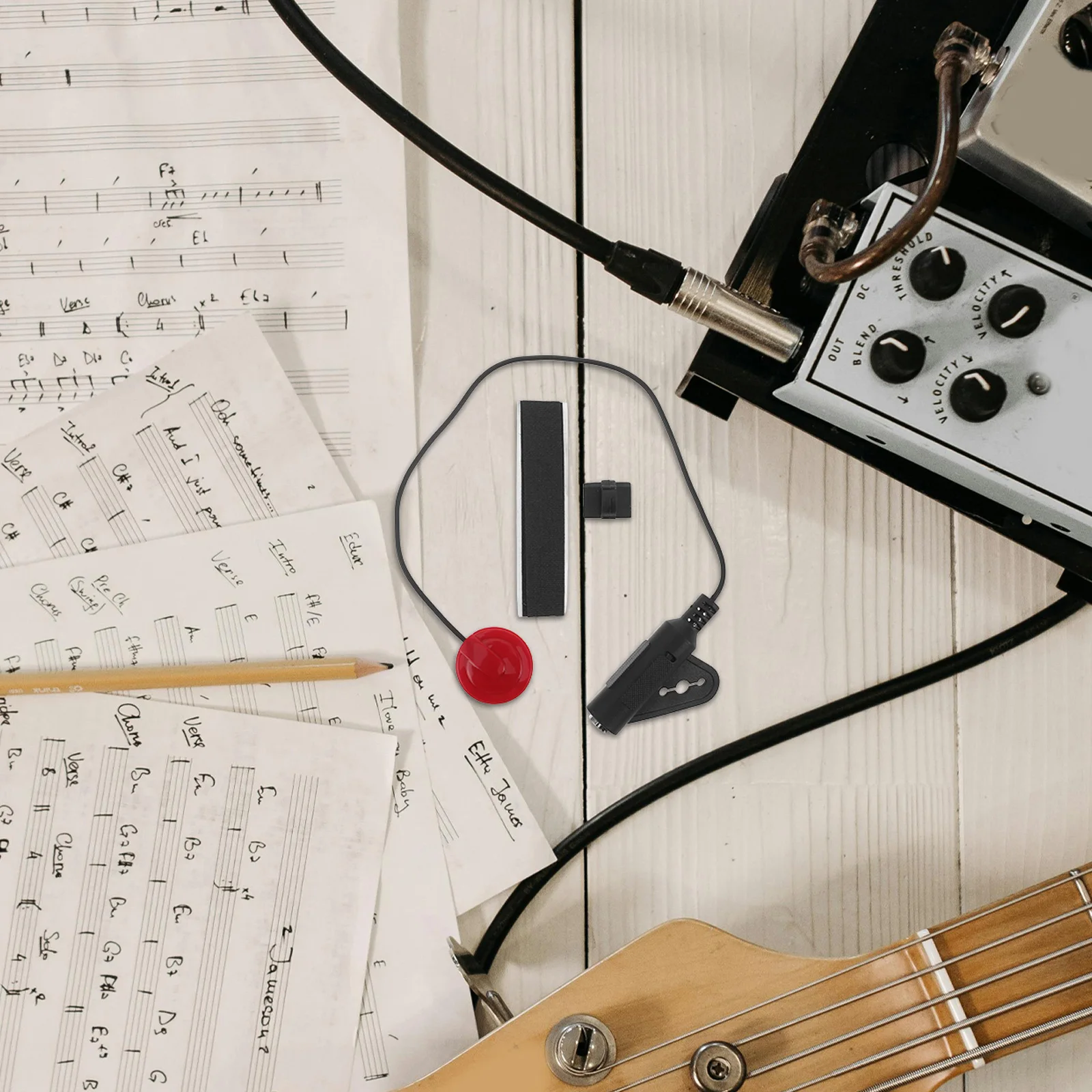 

2Pcs Mini Guitar Pickup Piezoelectric Acoustic Transducer Stick on Sensor for Ukulele Folk Guitar Violin Mandolin Electronic