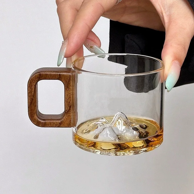 

2025 Noble Glass Glacier Camellia Cup Fuji Mountain Heat resistant Glass Teacup Office Convenient Retro Wine Cup Whiskey Cup