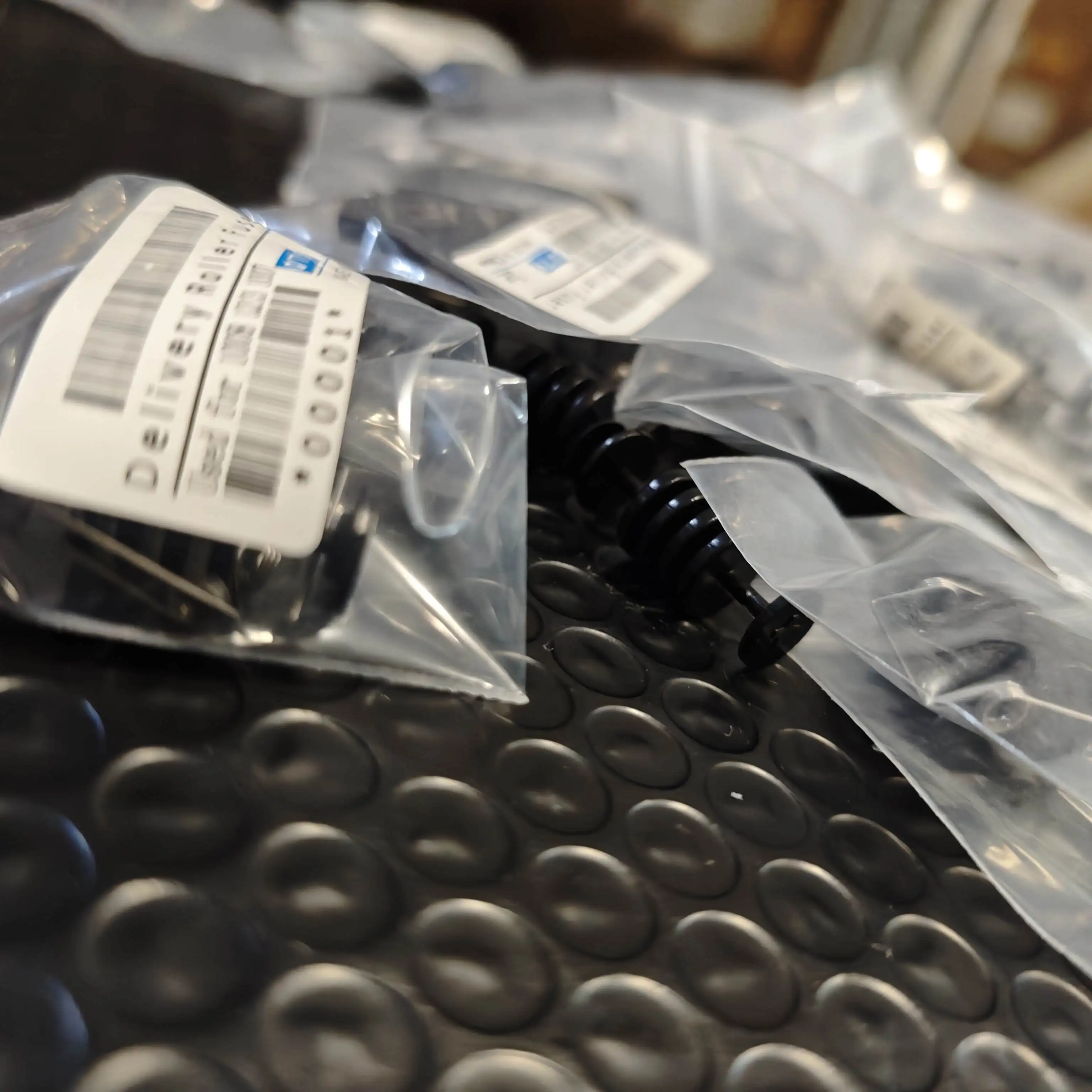 

100X ролик доставки бумаги, пружинный фиксатор для HP P1005 P1006 P1007 P1008 P1102 P1106 P1108 M1132 M1136 M1139 M1212