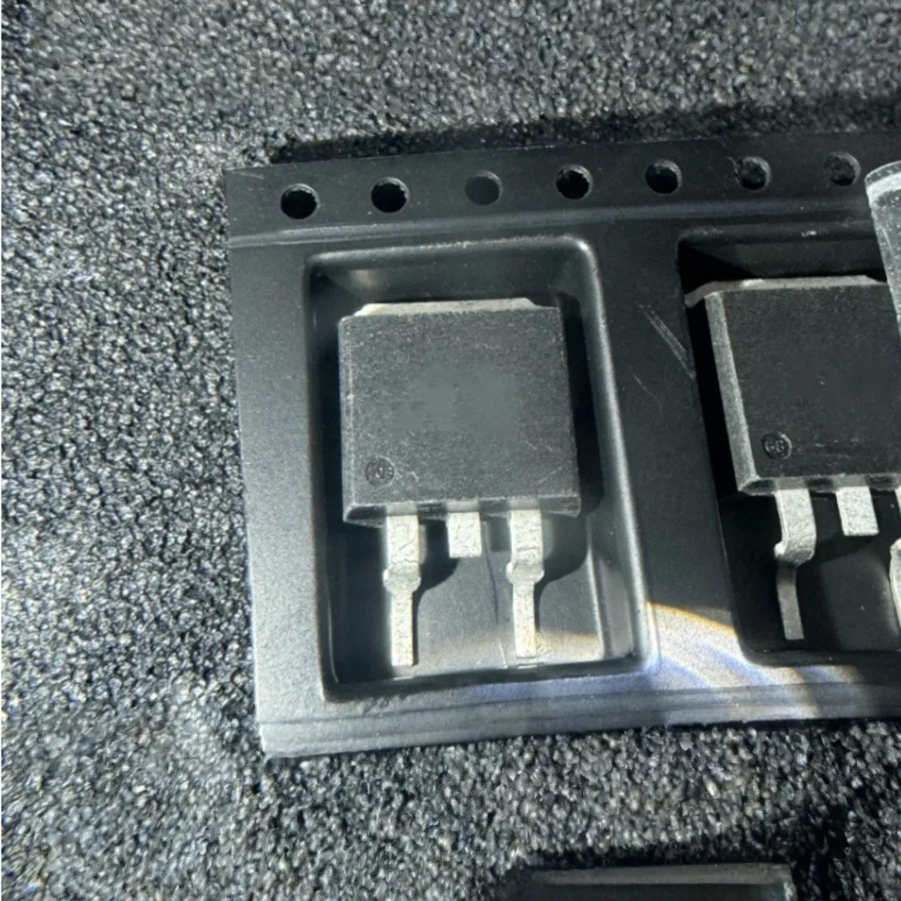 1-100PCS TIP147T TIP147 FS38N20D IRFS38N20DTRPBF CY8C29466-24PVXI CY8C29466 CY8C29466 XL4016E1 XL4016