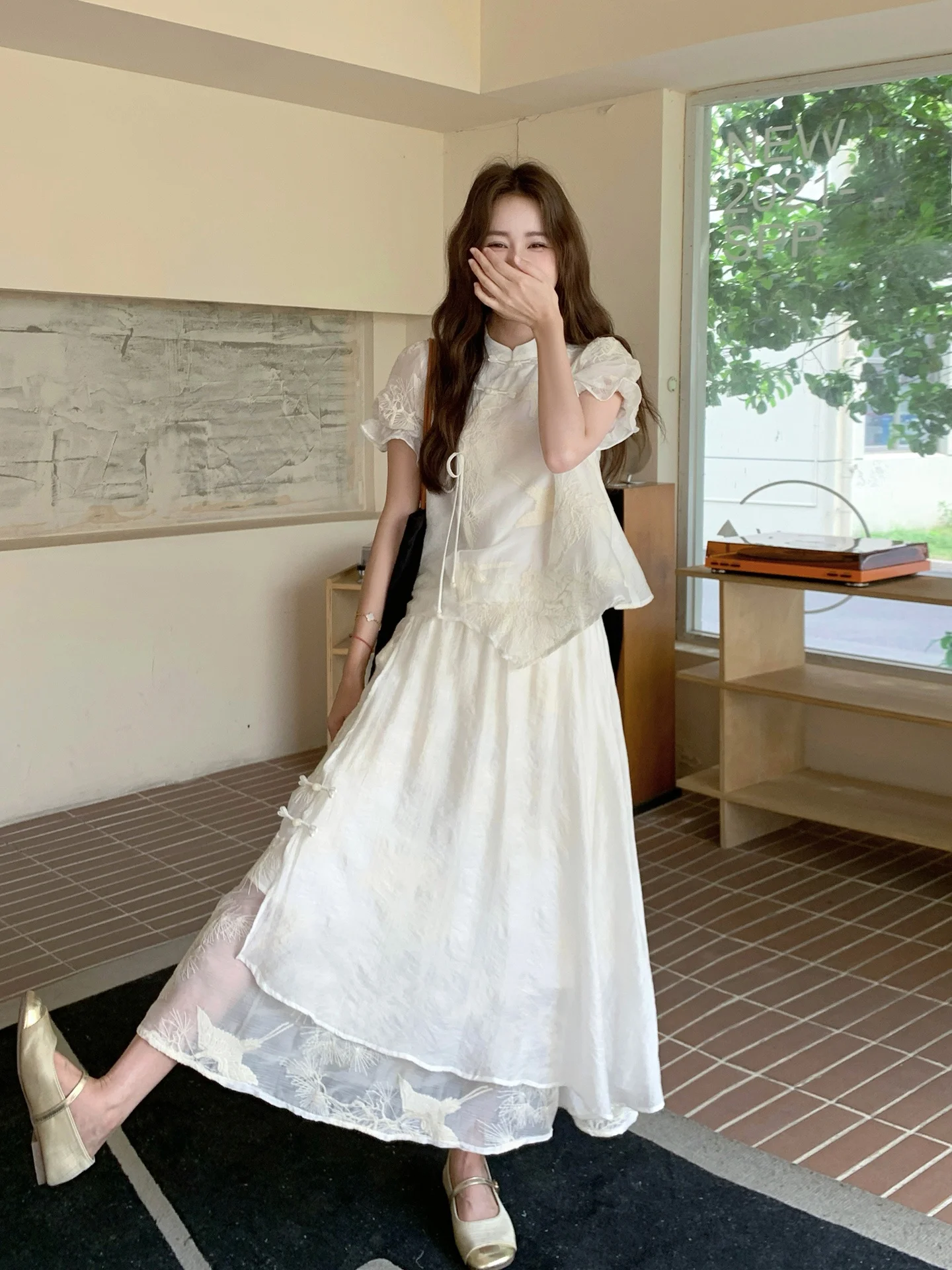 

White New Chinese Sle Embroidered Heavy Work Set Women's Summer 2025 Retro Button up Top f Skirt Two Piece Set