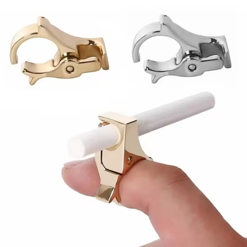 Rings Cigarette Holder Rack Finger Clip Smoke Cool Gadgets for Man Boyfriend Gifts Smoker Tools Hot Smoking Accessories