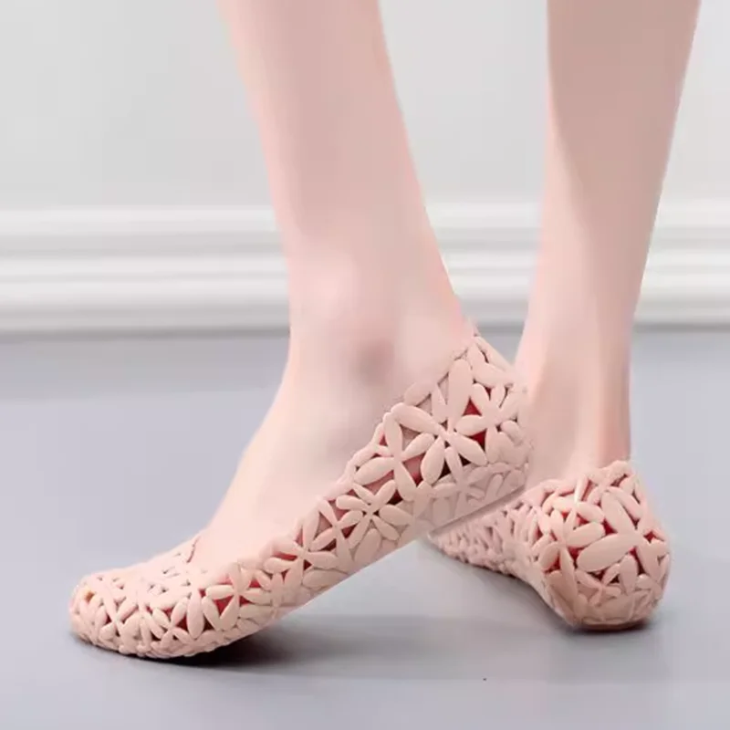 Women Low Price Jelly Shoes Pointed Tip Leisure Slip-On Hollow Breathable Anti-Skip Walking Driving Footwear 36-40 25cm Barefoot