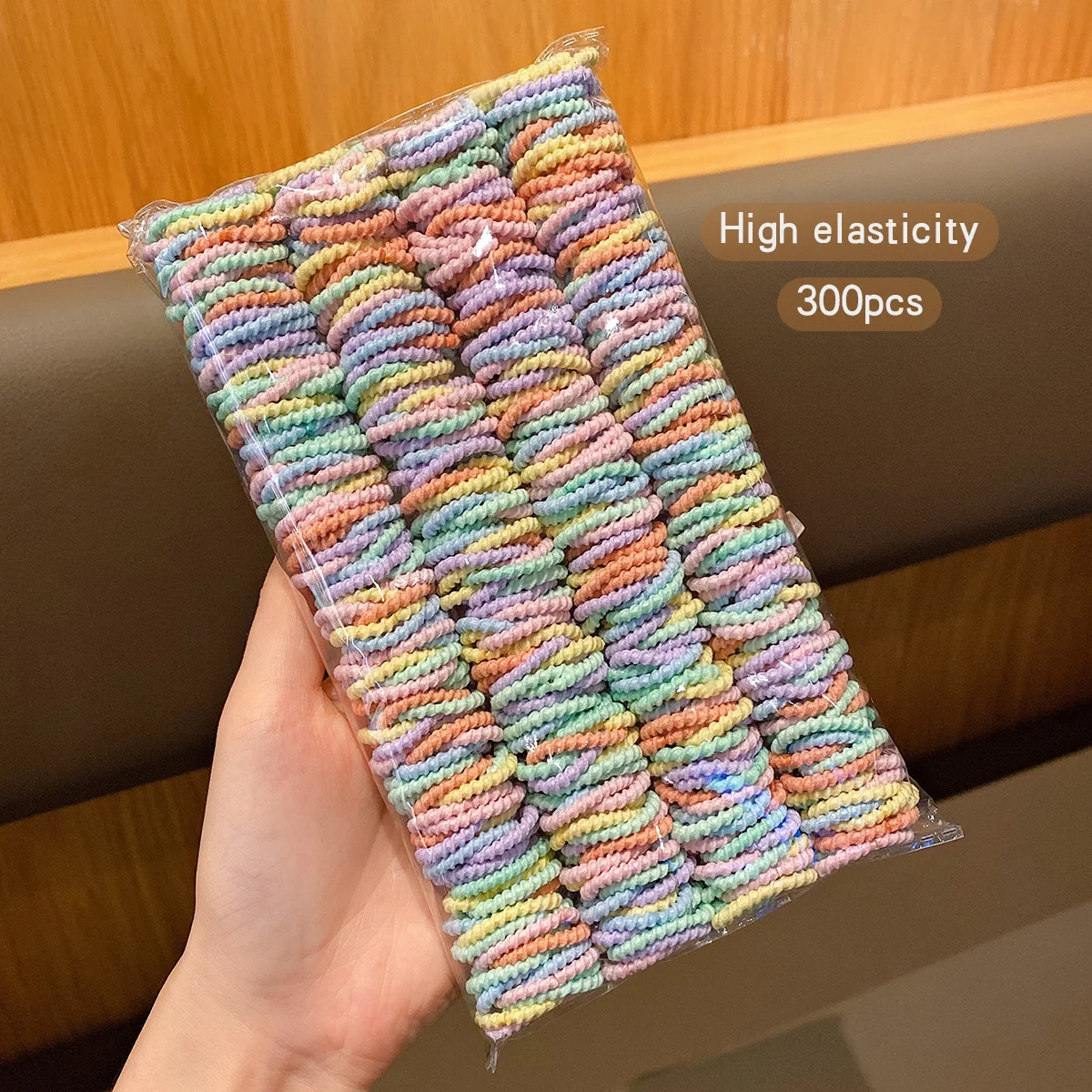 300 anelli per capelli colorati con elastici di base dolci ed eleganti adatti per l'uso quotidiano come accessori per capelli