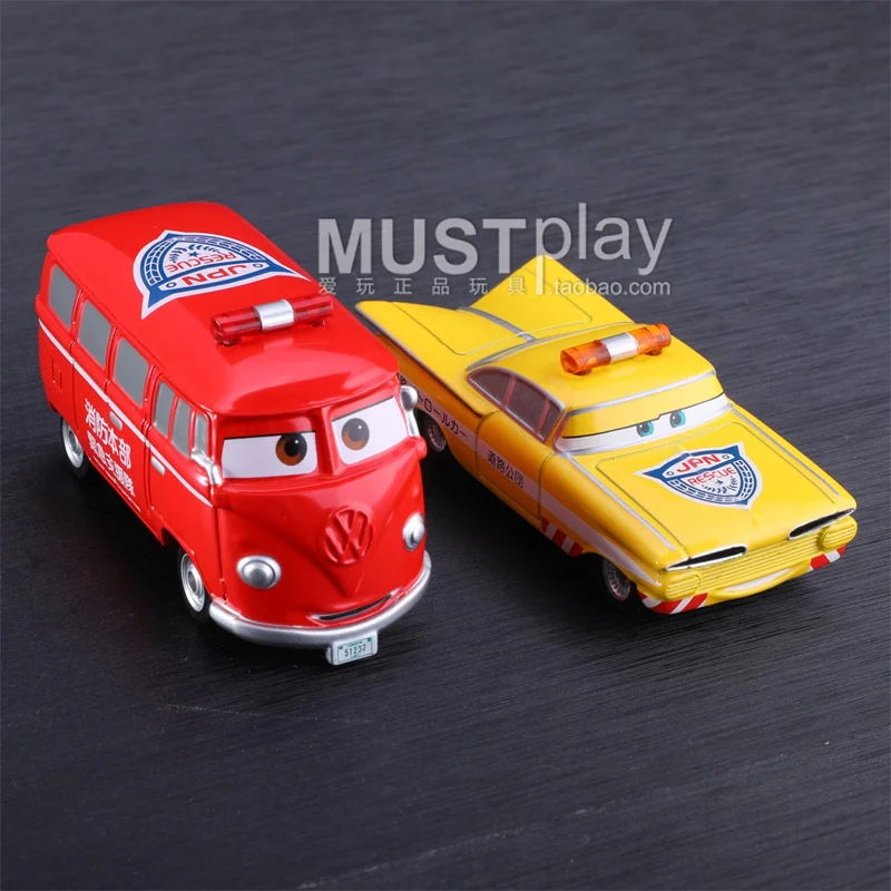 TAKARA TOMY Tomica Disney CARS C-19 Fillmore Feuerwehrauto Legierung Spielzeugmotor Druckguss Metall Modell Geschenk